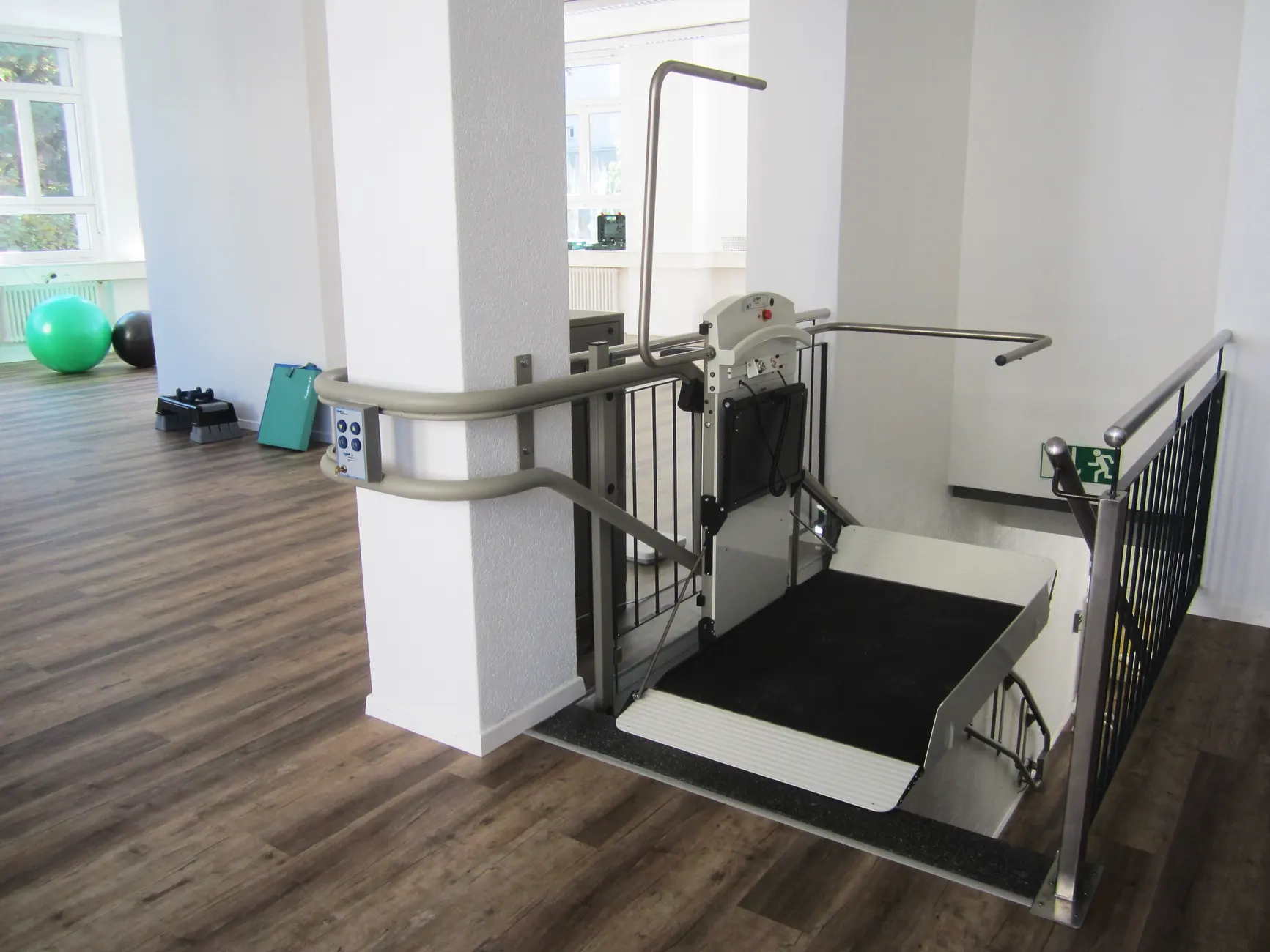 上海申江医院心脑血管专家门诊精准诊疗方案解析
